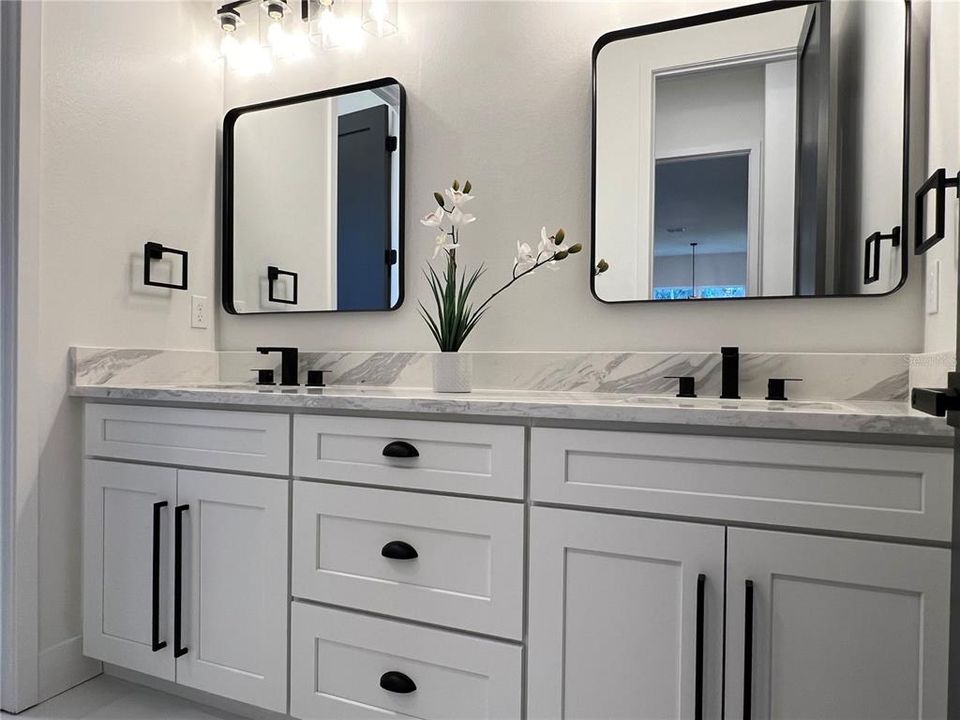 En Venta: $495,000 (4 camas, 3 baños, 1818 Pies cuadrados)