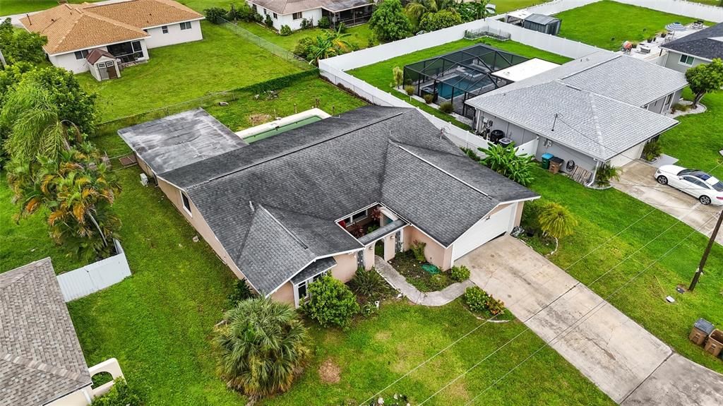 待售: $420,000 (4 贝兹, 3 浴室, 1990 平方英尺)