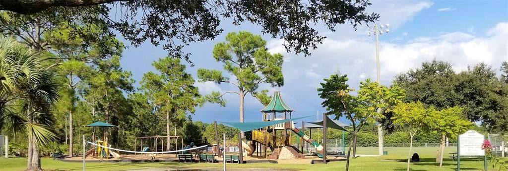 En Venta: $11,900 (0.23 acres)