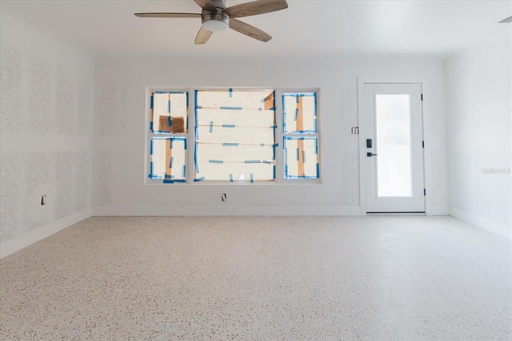 For Sale: $740,000 (3 beds, 3 baths, 2300 Square Feet)