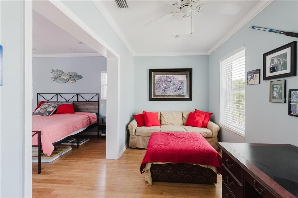 For Sale: $740,000 (3 beds, 3 baths, 2300 Square Feet)