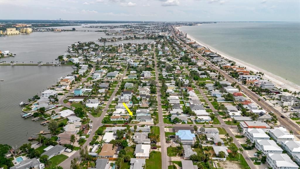 For Sale: $740,000 (3 beds, 3 baths, 2300 Square Feet)