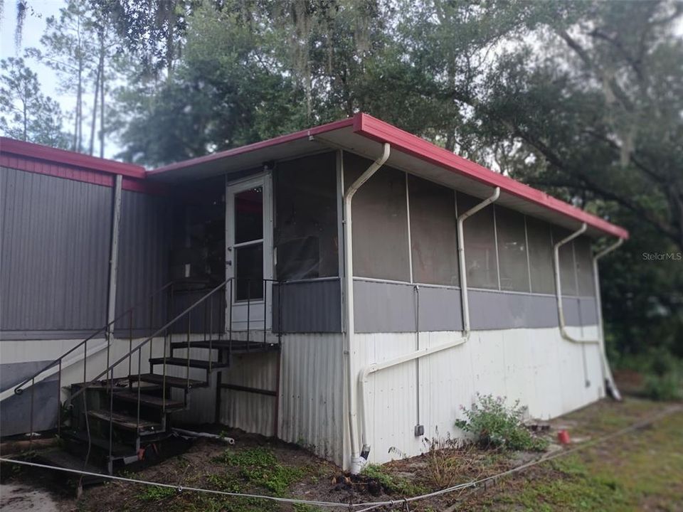 На продажу: $109,000 (2 спален, 2 ванн, 1248 Квадратных фут)