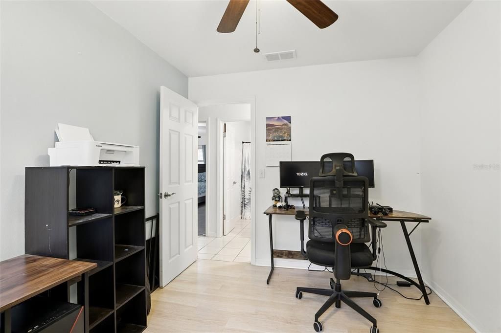 For Sale: $249,000 (3 beds, 2 baths, 1350 Square Feet)