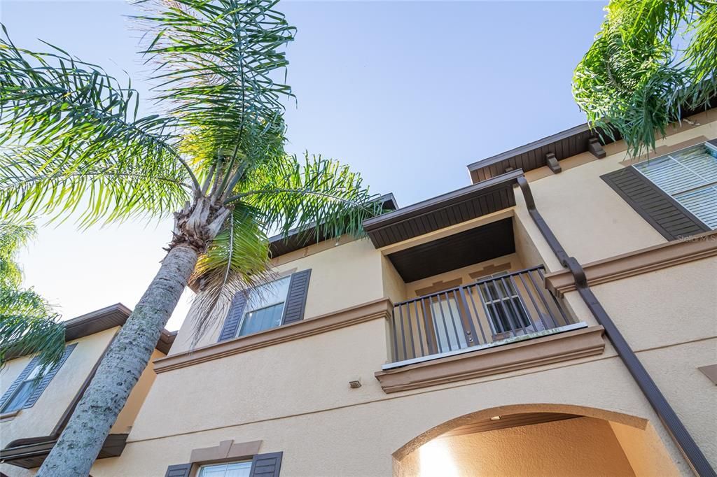 Под контрактом: $1,800 (2 спален, 2 ванн, 1492 Квадратных фут)