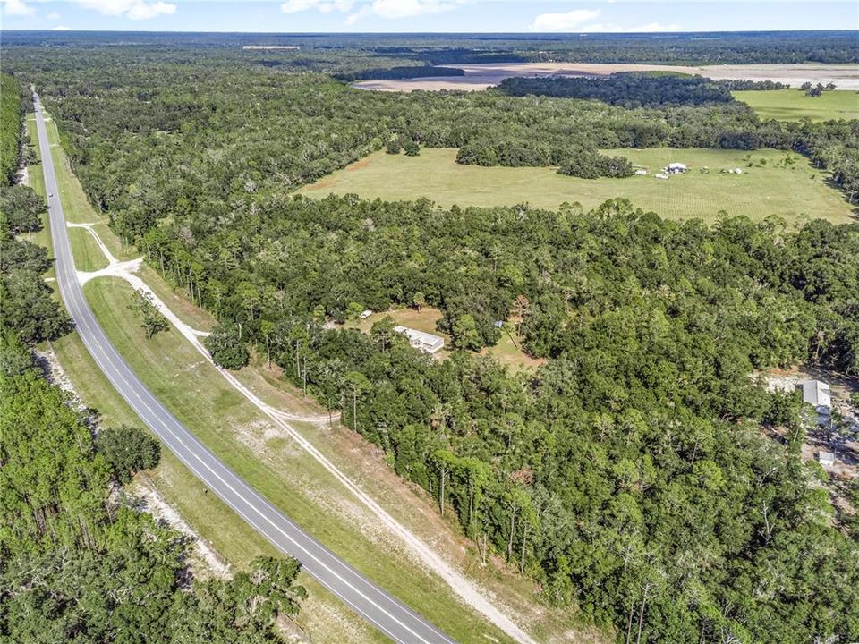 En Venta: $250,000 (4 camas, 2 baños, 1820 Pies cuadrados)