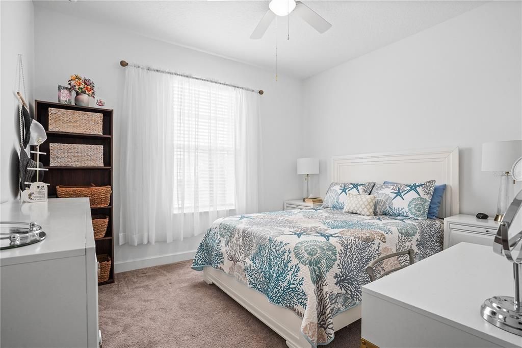 合同活跃: $565,000 (3 贝兹, 2 浴室, 1681 平方英尺)