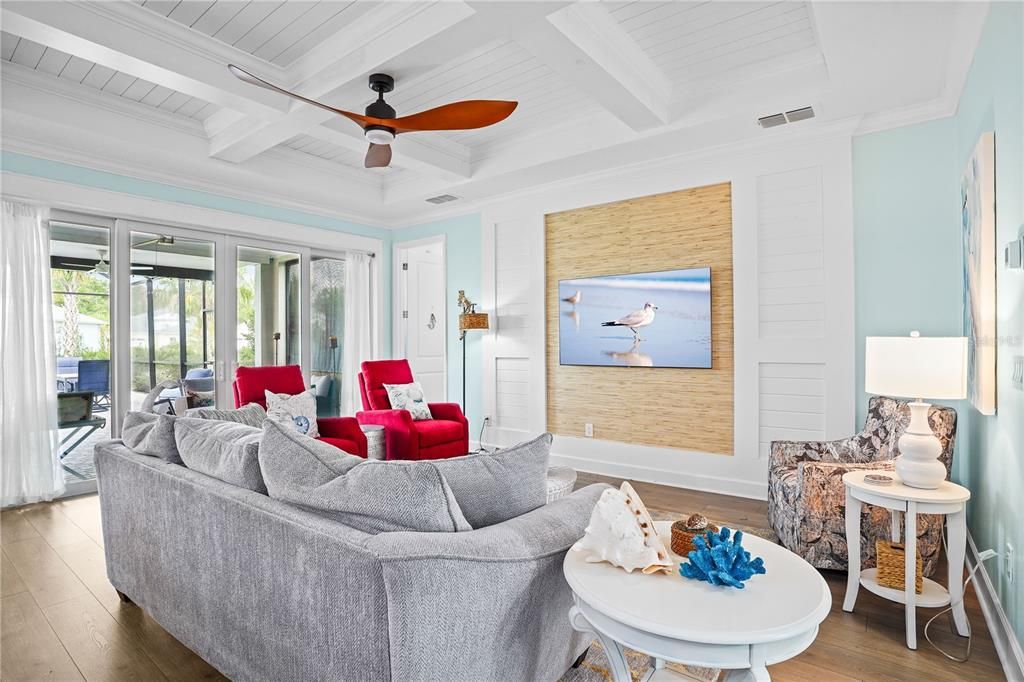 合同活跃: $565,000 (3 贝兹, 2 浴室, 1681 平方英尺)