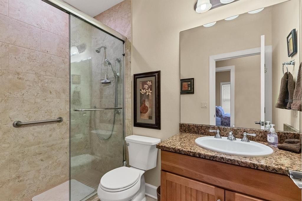 En Renta: $2,950 (4 camas, 3 baños, 2208 Pies cuadrados)