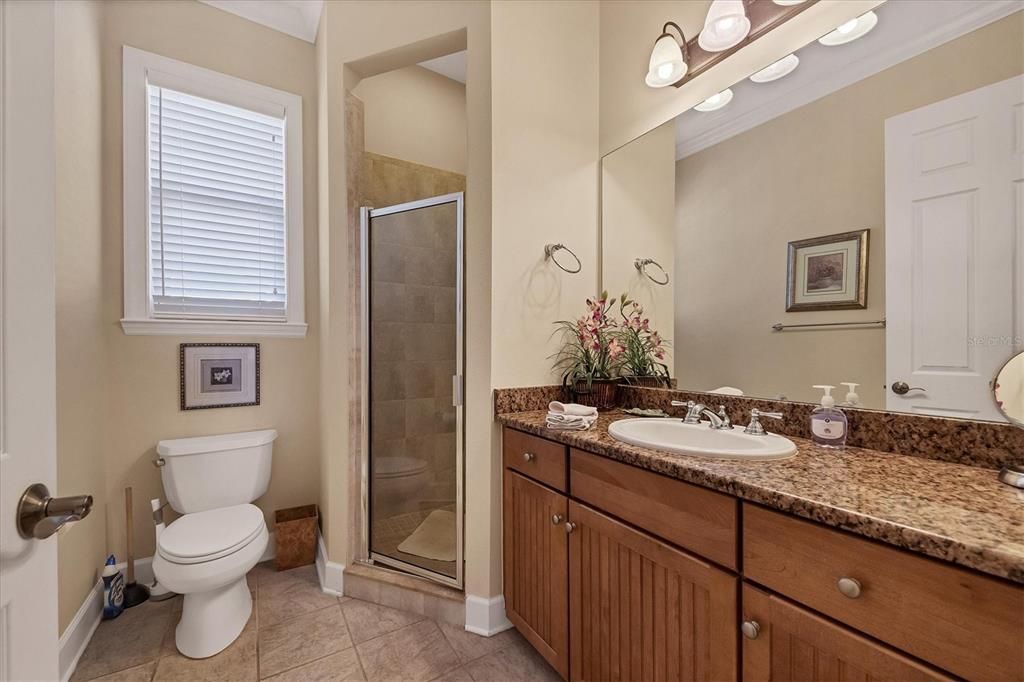 En Renta: $2,950 (4 camas, 3 baños, 2208 Pies cuadrados)