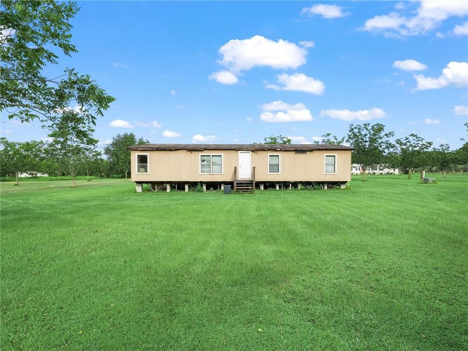 For Sale: $337,000 (3 beds, 2 baths, 1512 Square Feet)