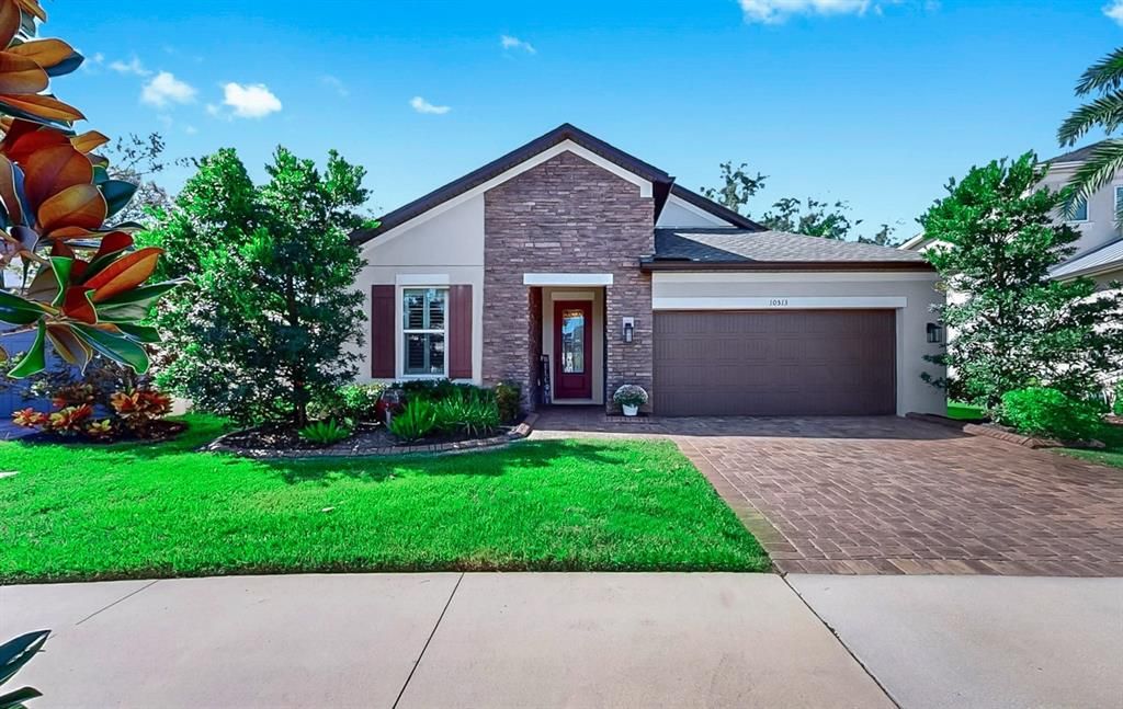 En Venta: $683,000 (5 camas, 3 baños, 2939 Pies cuadrados)