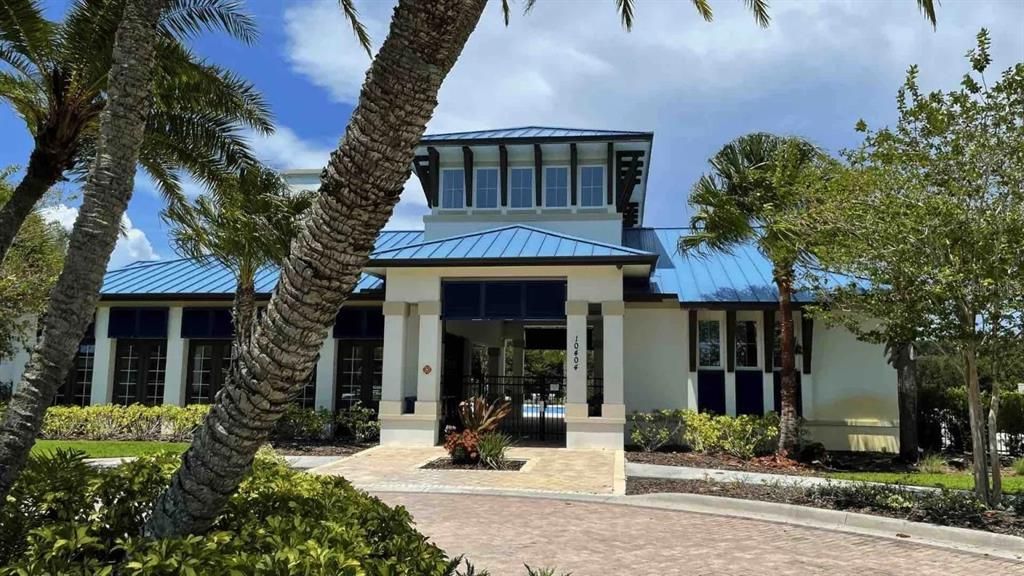 En Venta: $683,000 (5 camas, 3 baños, 2939 Pies cuadrados)