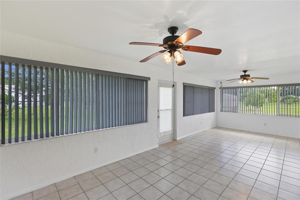 For Sale: $335,000 (3 beds, 2 baths, 2134 Square Feet)
