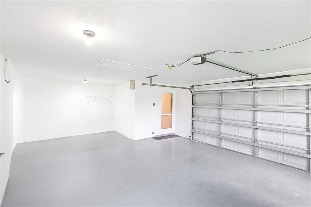 For Sale: $335,000 (3 beds, 2 baths, 2134 Square Feet)