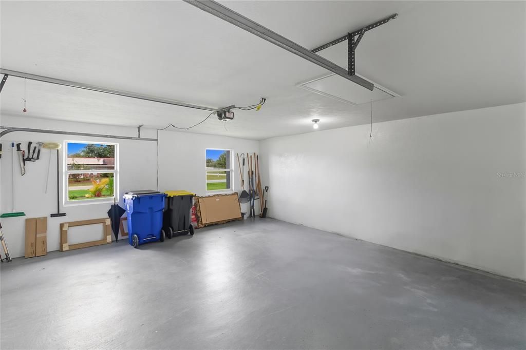 For Sale: $335,000 (3 beds, 2 baths, 2134 Square Feet)