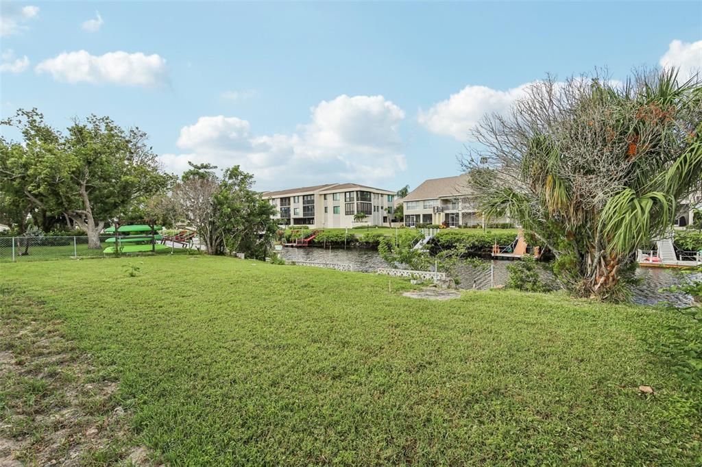 待售: $300,000 (3 贝兹, 2 浴室, 1168 平方英尺)