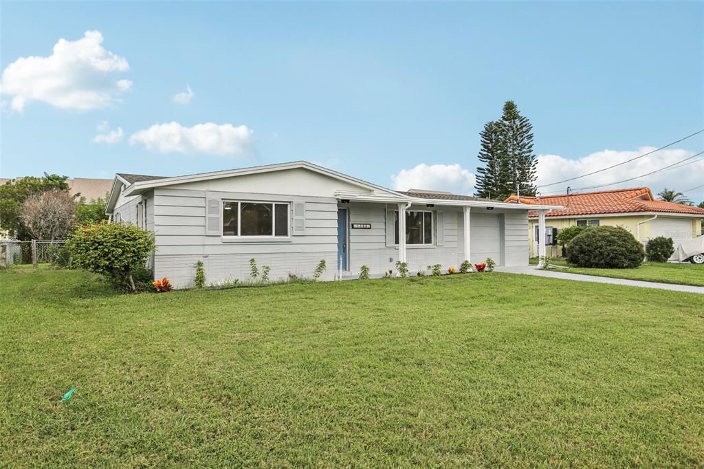 待售: $300,000 (3 贝兹, 2 浴室, 1168 平方英尺)