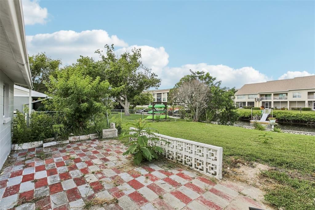 待售: $300,000 (3 贝兹, 2 浴室, 1168 平方英尺)