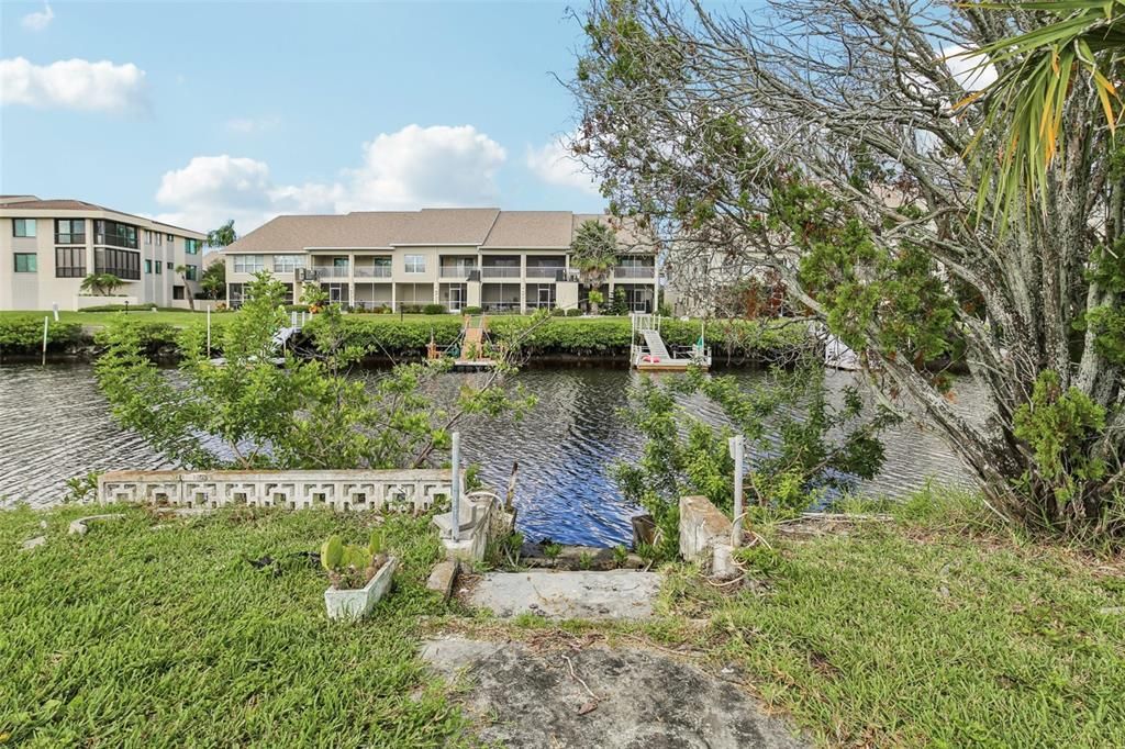 待售: $300,000 (3 贝兹, 2 浴室, 1168 平方英尺)