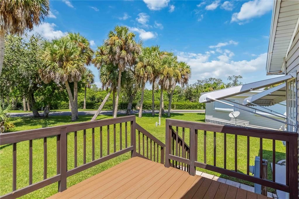 Под контрактом: $134,999 (3 спален, 2 ванн, 1215 Квадратных фут)