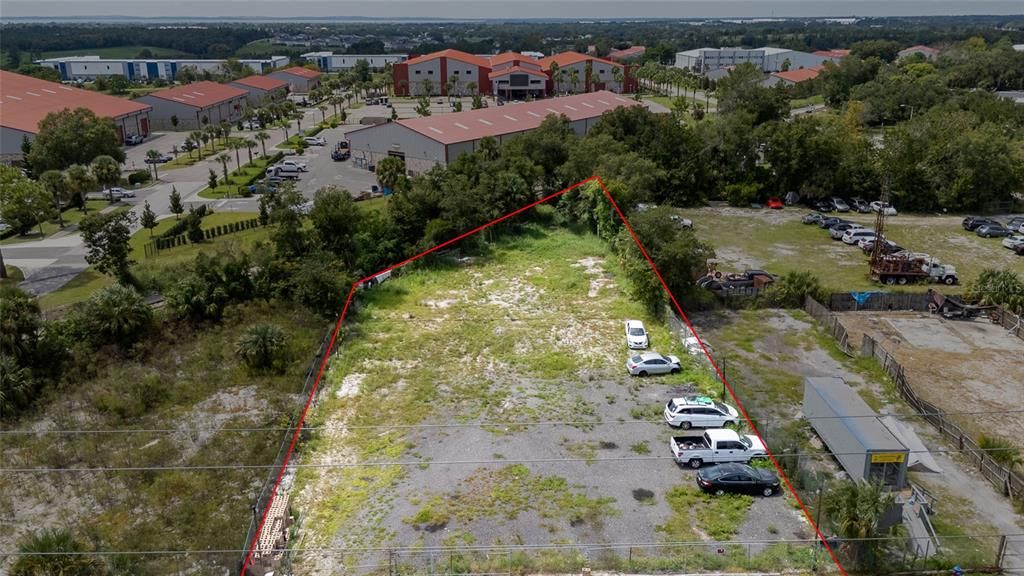 待售: $220,000 (0.45 acres)