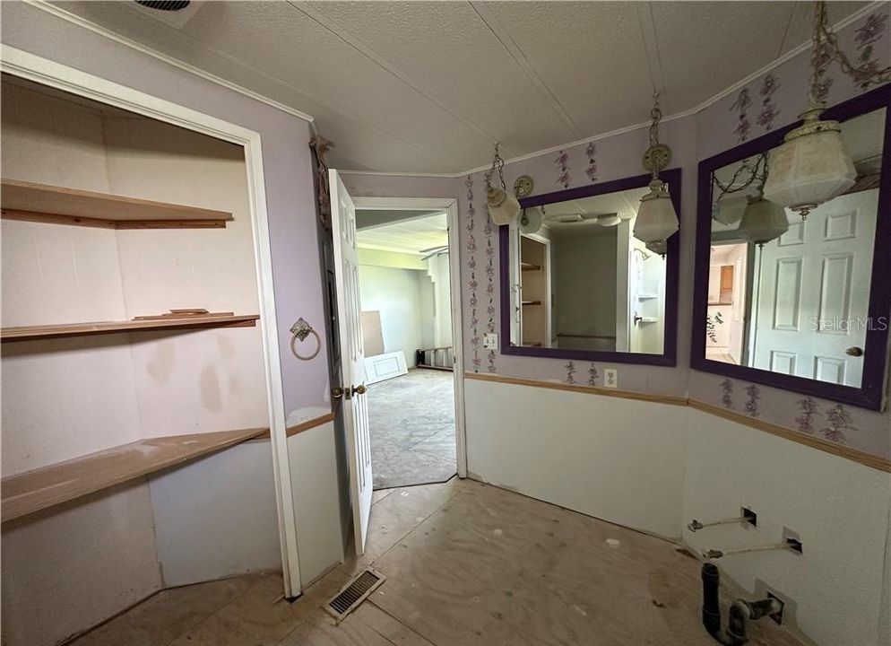 En Venta: $79,900 (2 camas, 2 baños, 1360 Pies cuadrados)