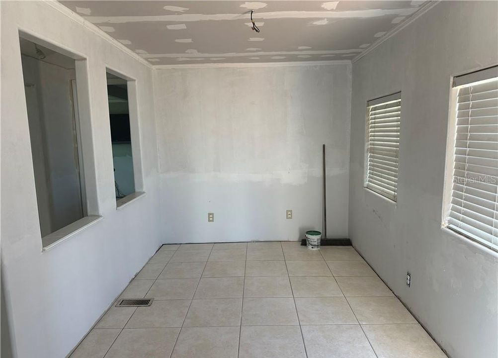 En Venta: $79,900 (2 camas, 2 baños, 1360 Pies cuadrados)