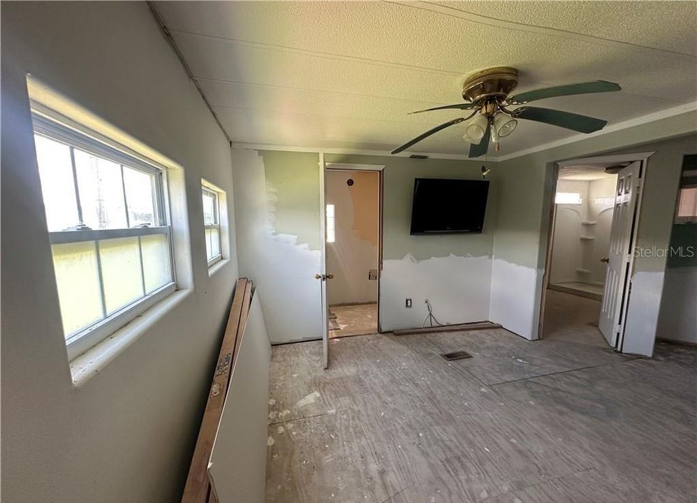 En Venta: $79,900 (2 camas, 2 baños, 1360 Pies cuadrados)