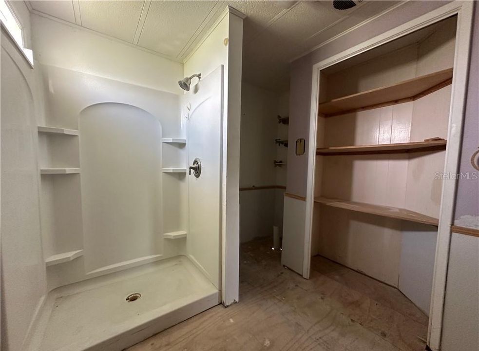 En Venta: $79,900 (2 camas, 2 baños, 1360 Pies cuadrados)