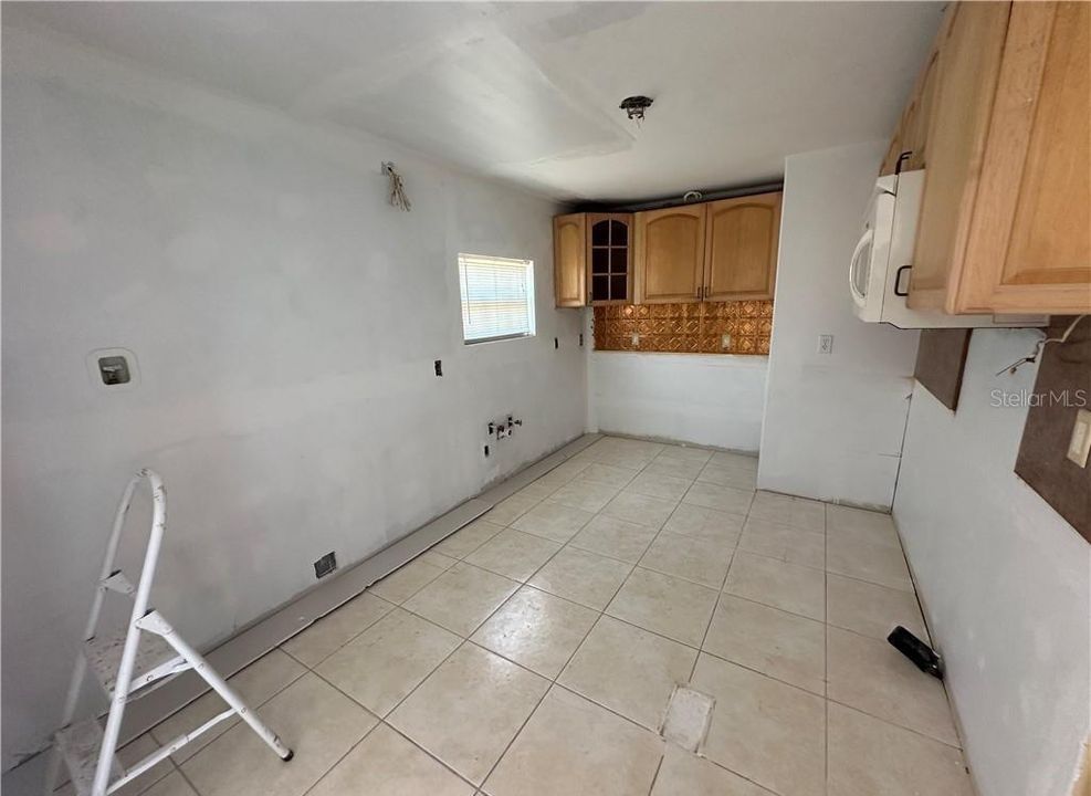 En Venta: $79,900 (2 camas, 2 baños, 1360 Pies cuadrados)