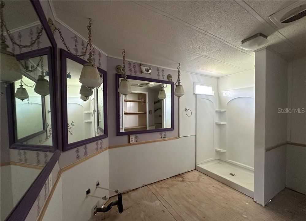 En Venta: $79,900 (2 camas, 2 baños, 1360 Pies cuadrados)