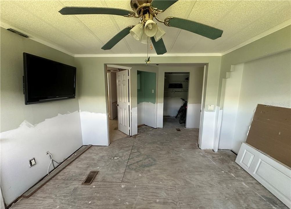 En Venta: $79,900 (2 camas, 2 baños, 1360 Pies cuadrados)