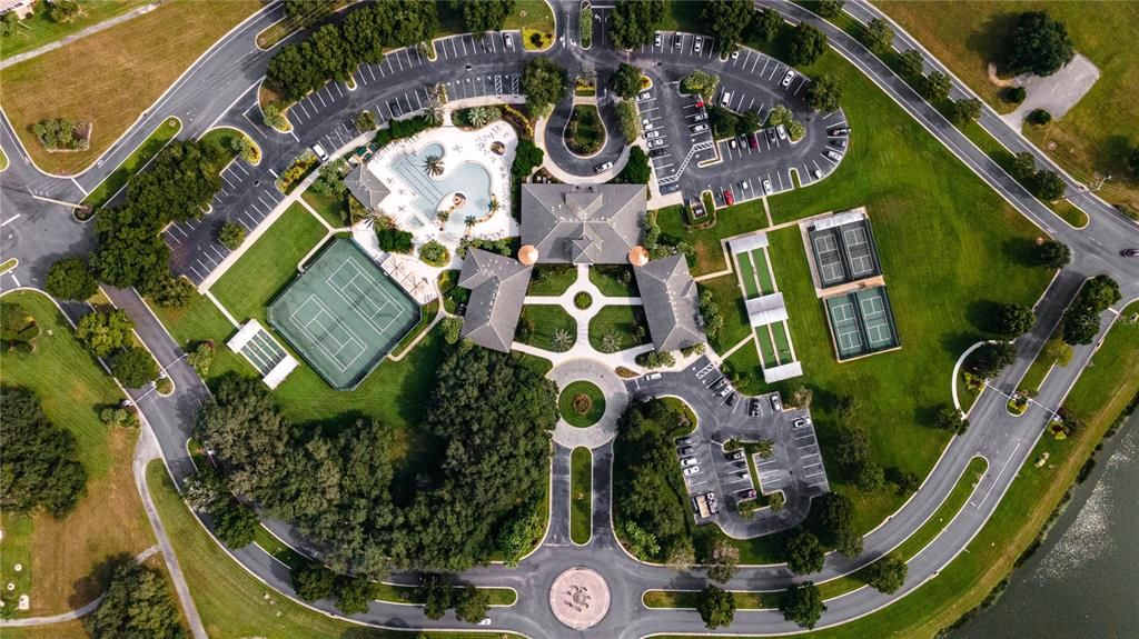 Под контрактом: $325,000 (3 спален, 2 ванн, 1611 Квадратных фут)