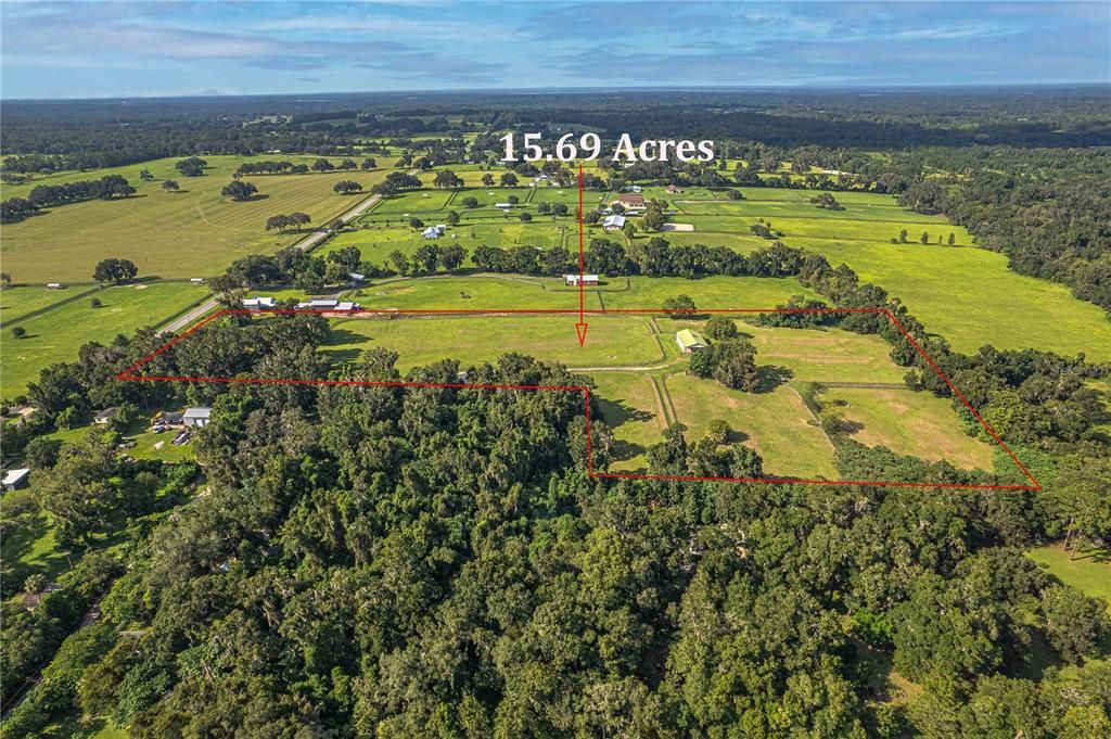 For Sale: $1,225,000 (3 beds, 2 baths, 1637 Square Feet)