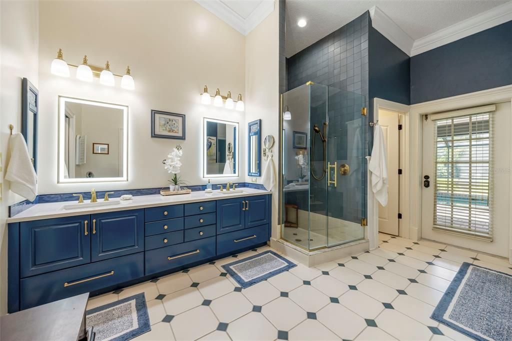 En Venta: $1,200,000 (3 camas, 2 baños, 3465 Pies cuadrados)