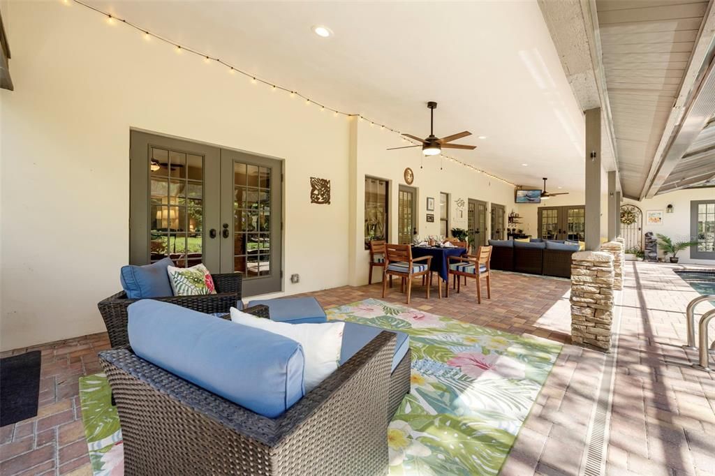 En Venta: $1,200,000 (3 camas, 2 baños, 3465 Pies cuadrados)