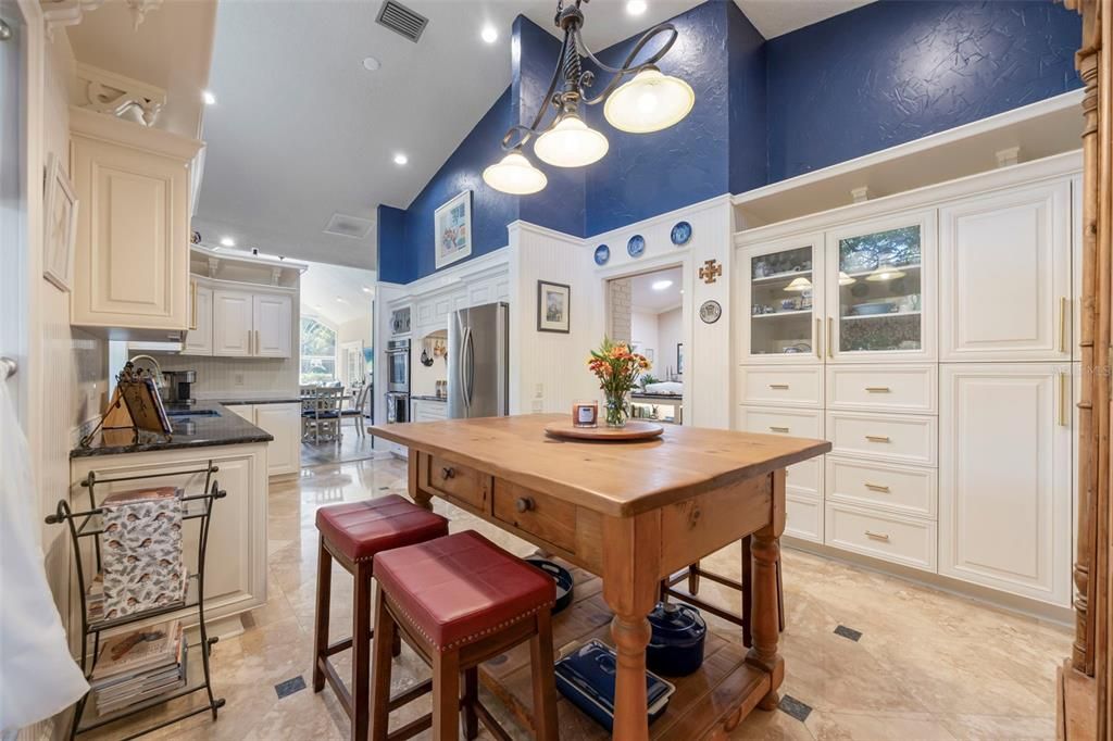 En Venta: $1,200,000 (3 camas, 2 baños, 3465 Pies cuadrados)