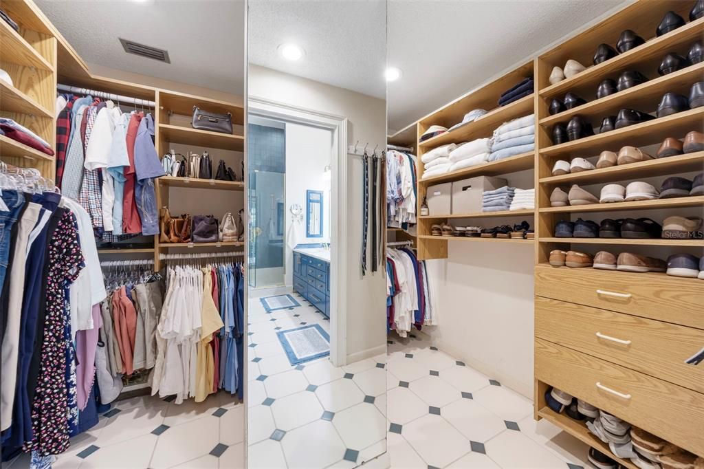 En Venta: $1,200,000 (3 camas, 2 baños, 3465 Pies cuadrados)