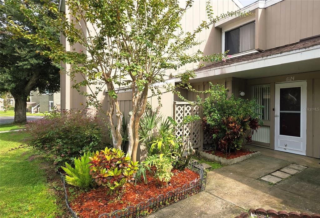 En Venta: $151,999 (2 camas, 1 baños, 999 Pies cuadrados)