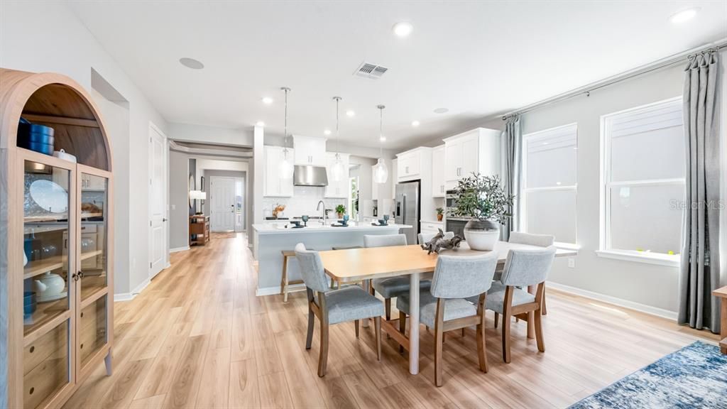 For Sale: $716,910 (4 beds, 3 baths, 2394 Square Feet)