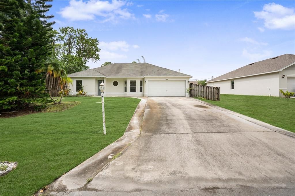 待售: $307,999 (3 贝兹, 2 浴室, 1554 平方英尺)