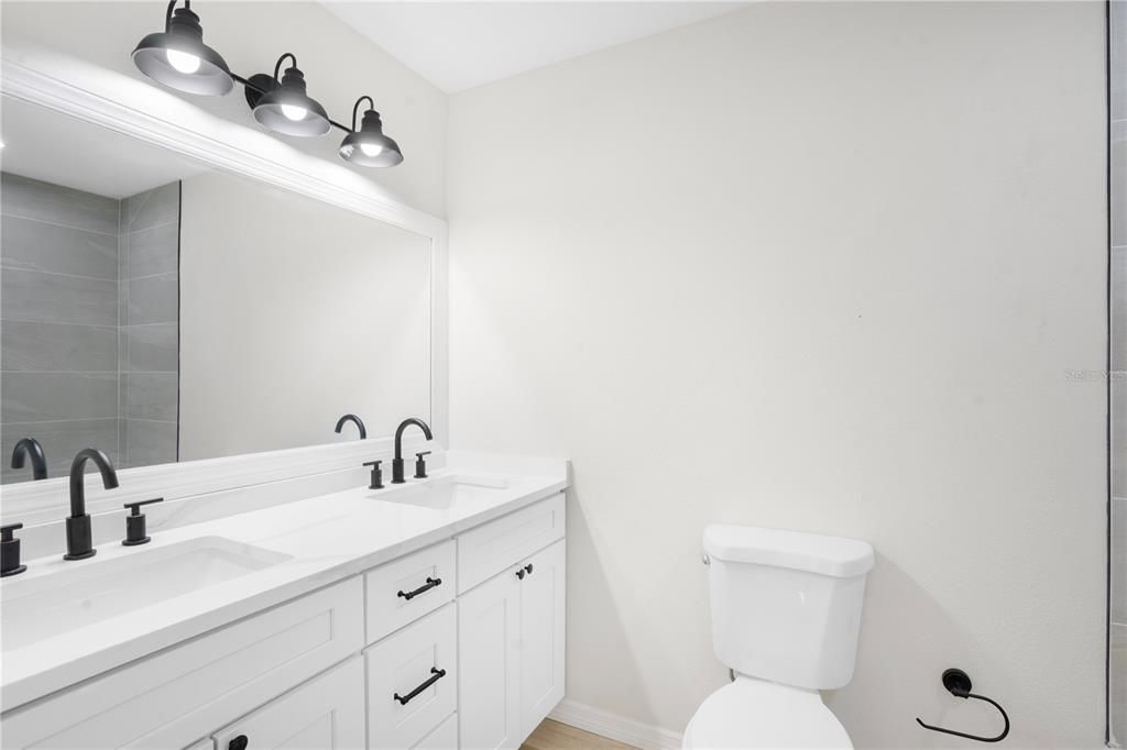 待售: $307,999 (3 贝兹, 2 浴室, 1554 平方英尺)