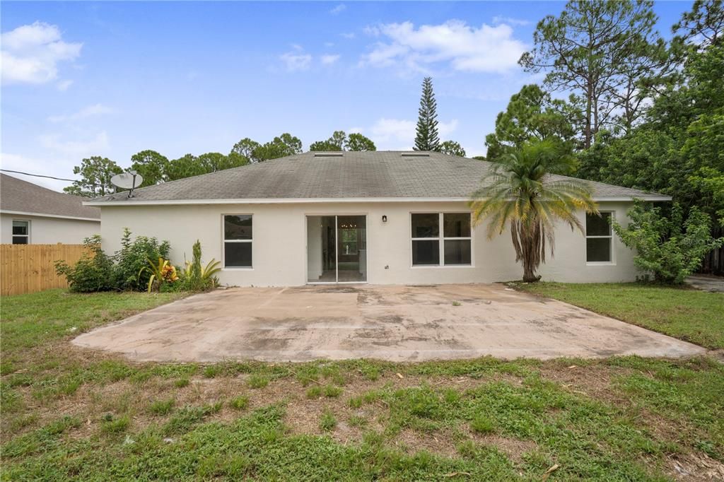 待售: $307,999 (3 贝兹, 2 浴室, 1554 平方英尺)