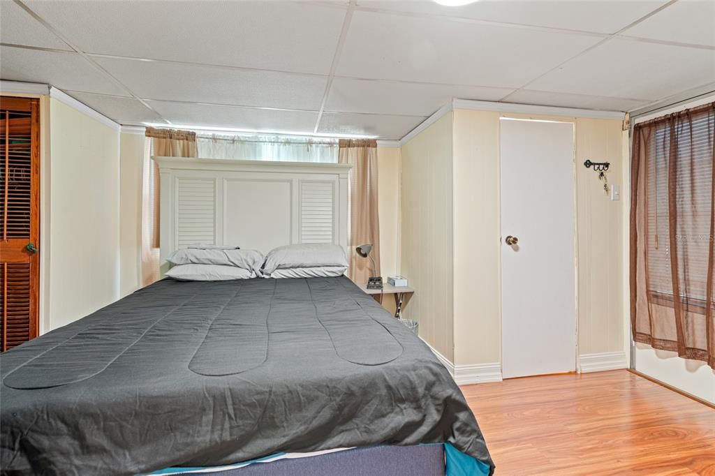 For Sale: $75,900 (3 beds, 2 baths, 1141 Square Feet)