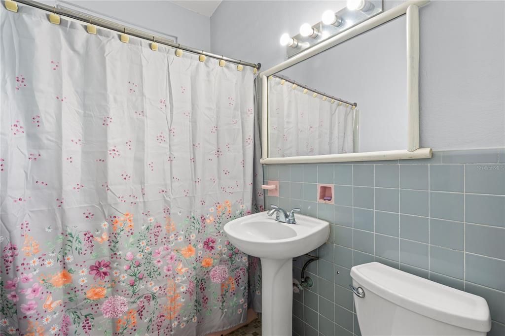 На продажу: $1,500,000 (5 спален, 4 ванн, 2923 Квадратных фут)