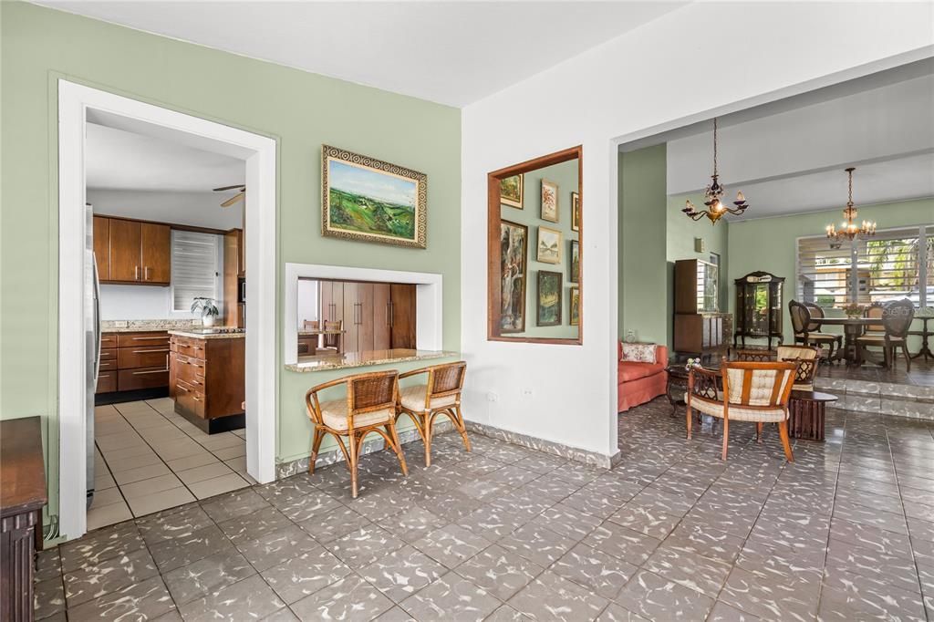 На продажу: $1,500,000 (5 спален, 4 ванн, 2923 Квадратных фут)