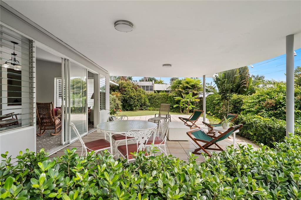 На продажу: $1,500,000 (5 спален, 4 ванн, 2923 Квадратных фут)