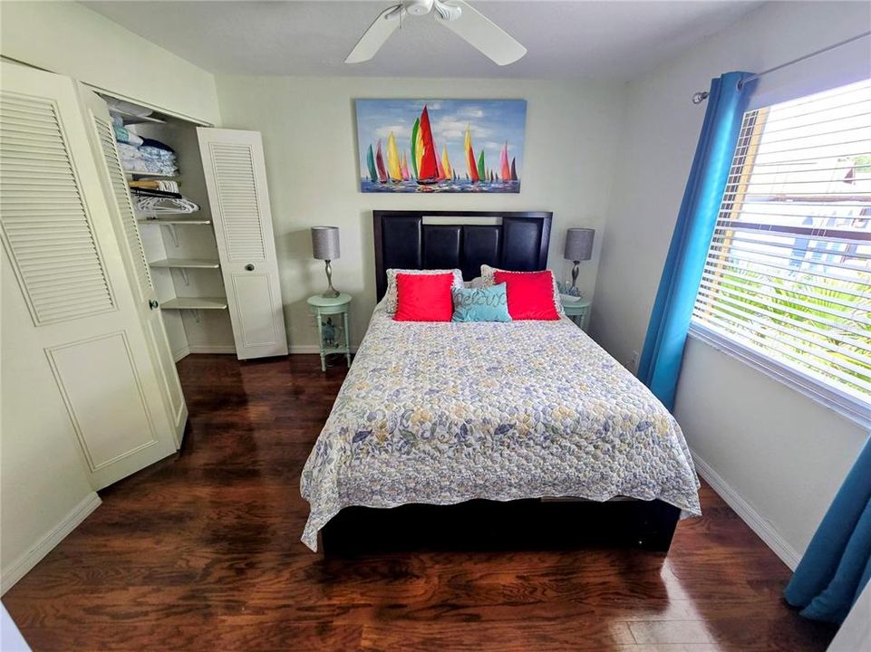 Active With Contract: $360,000 (3 beds, 2 baths, 1421 Square Feet)