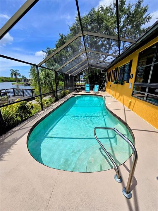 Active With Contract: $360,000 (3 beds, 2 baths, 1421 Square Feet)